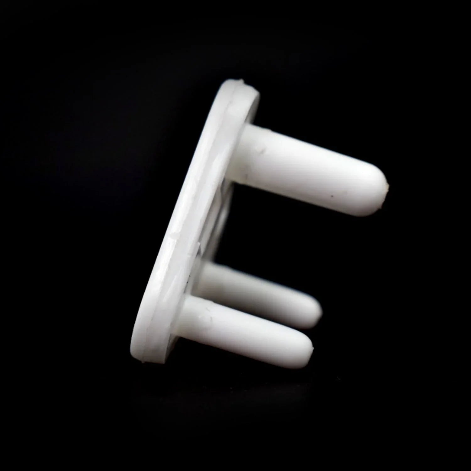 Safety Cover Guards for Electric Socket Plug (Big) Safety Cover Guards for Electric Socket Plug (Big)